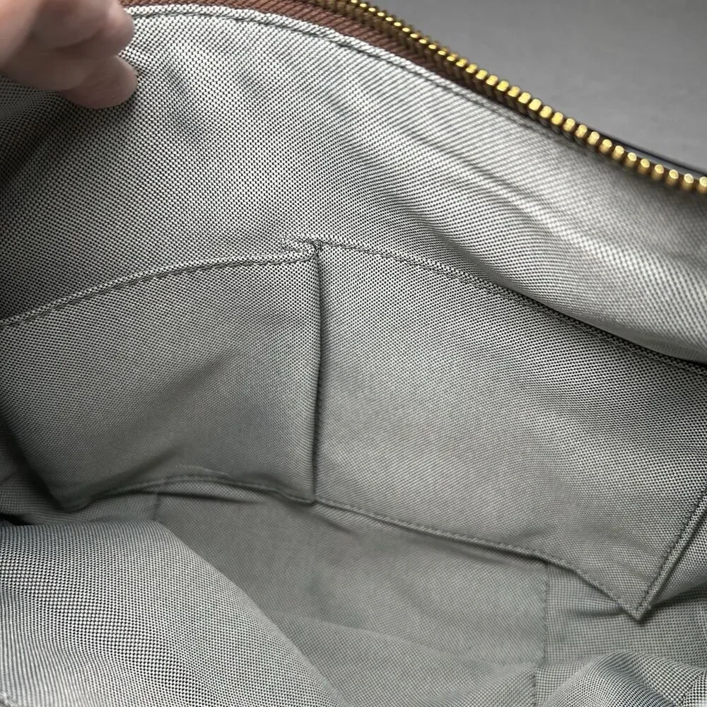 Fossil hobo front