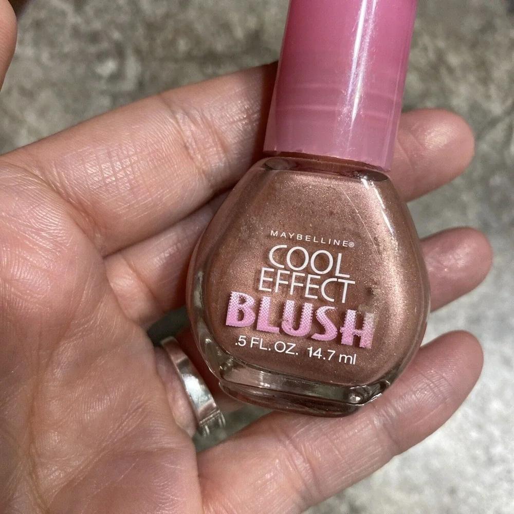 Maybelline hello am