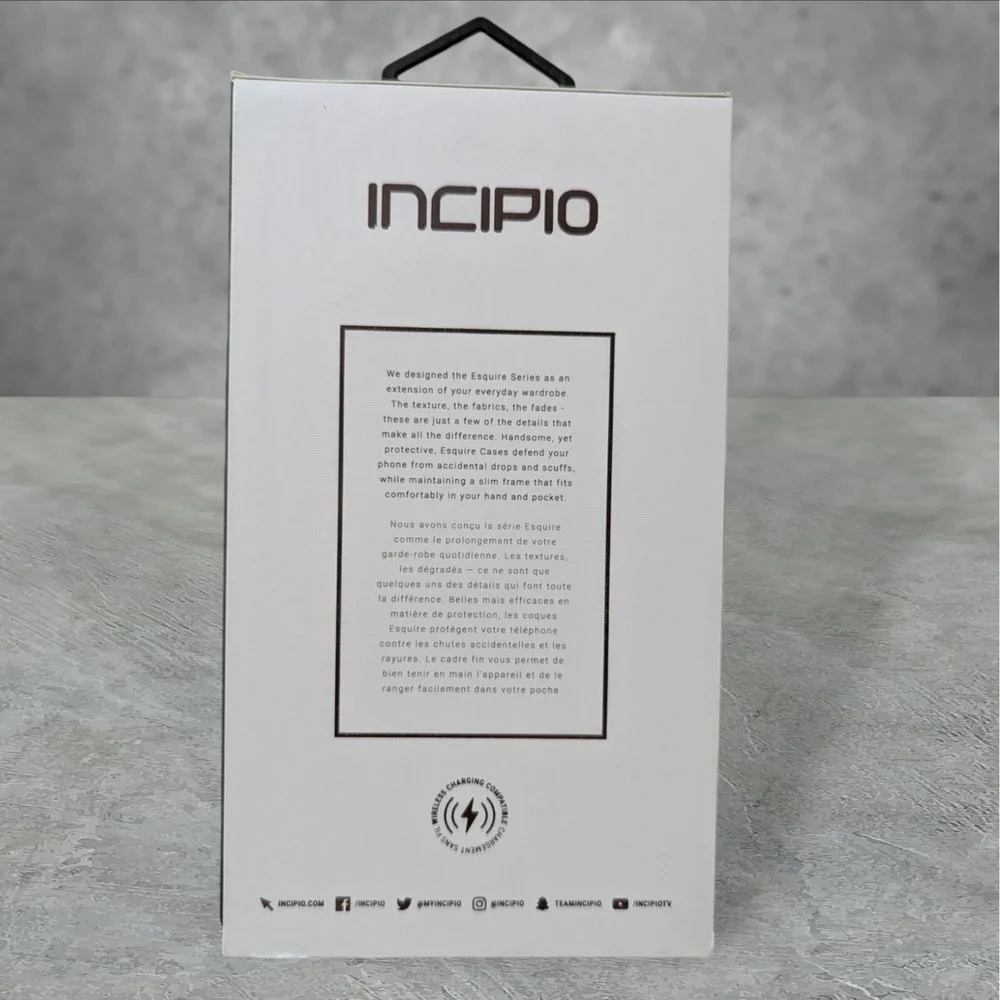 Q2. Incipio‎ Esquire Series Case for Apple iPhone Xs Max - Fabric Gray