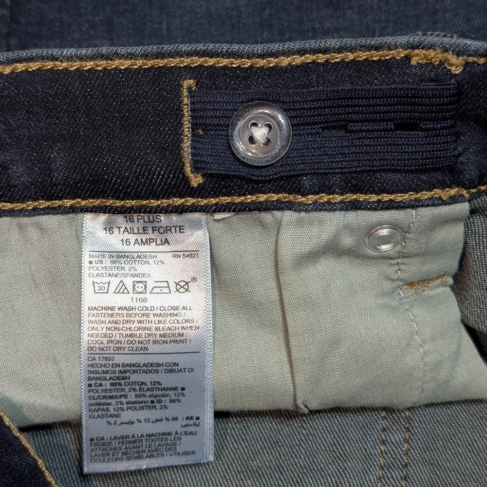 Old Navy Boys 16 Plus Karate Slim 360 Stretch Built-In Flex Jeans Dark Indigo