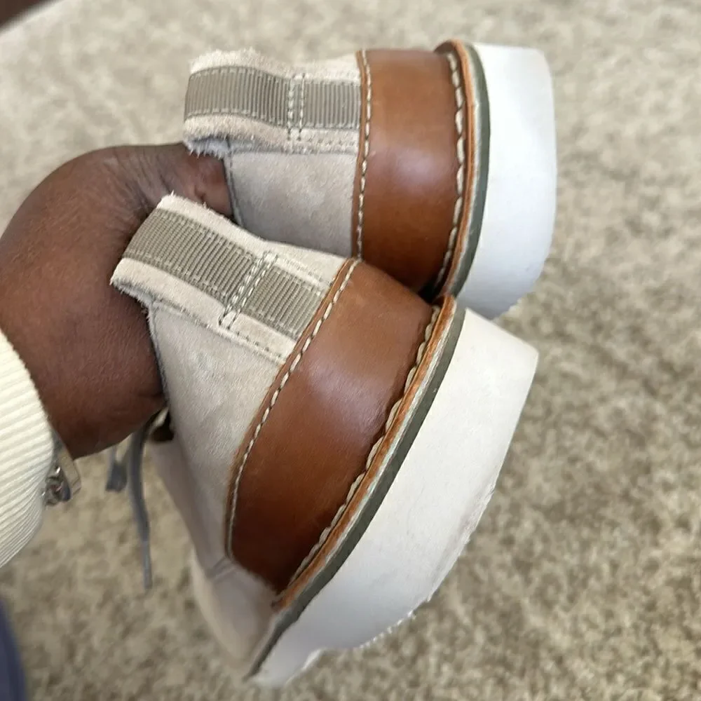 Clarks 12 leather