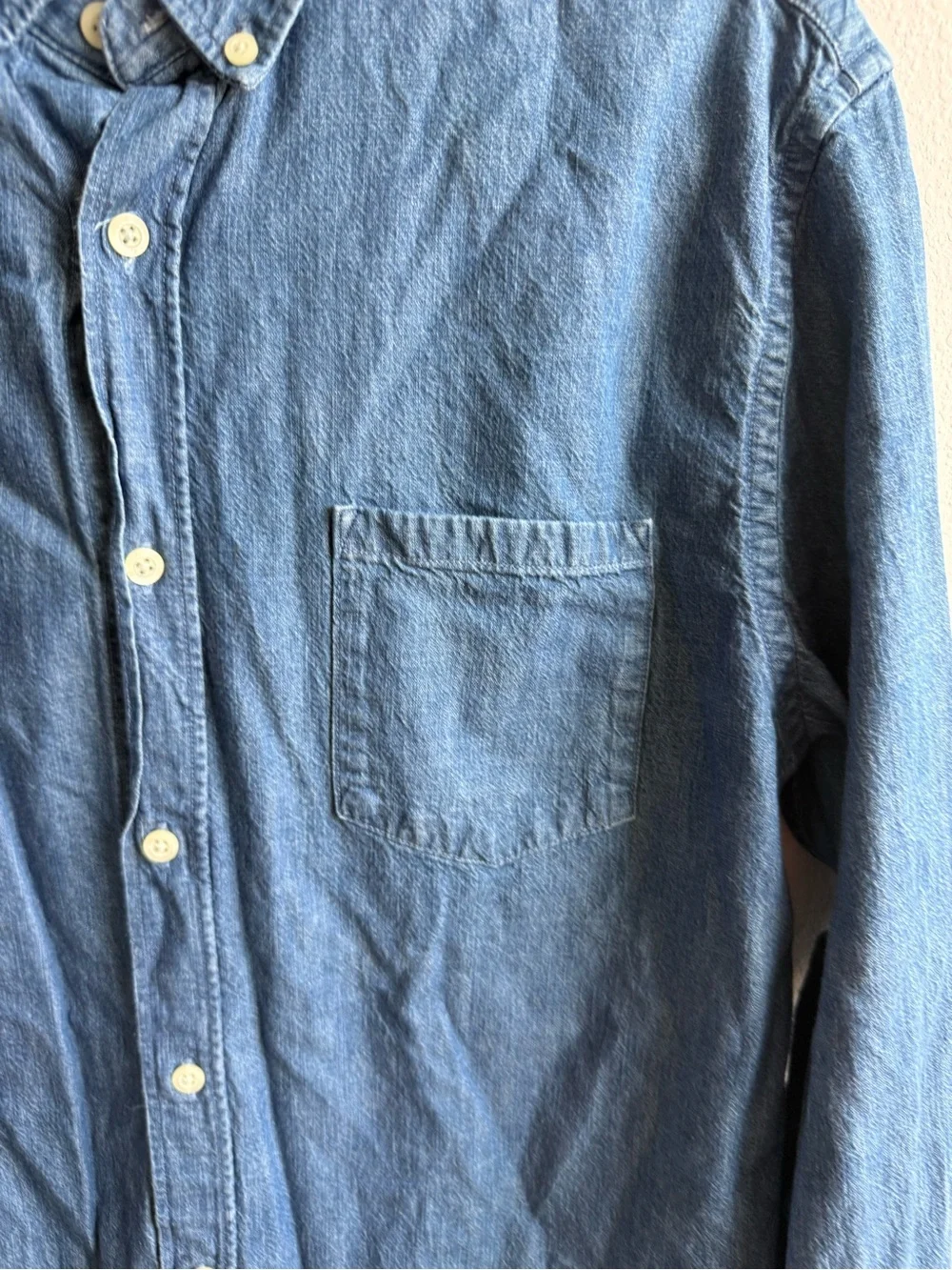 Men's Banana Republic Blue Denim 100% Cotton Tailored Slim Fit Button-Down Shirt