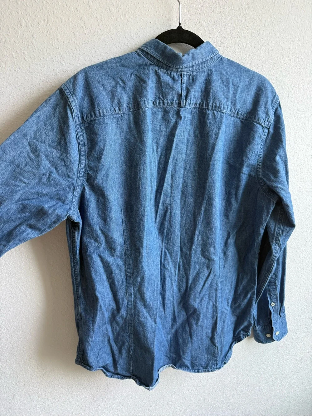 Men's Banana Republic Blue Denim 100% Cotton Tailored Slim Fit Button-Down Shirt