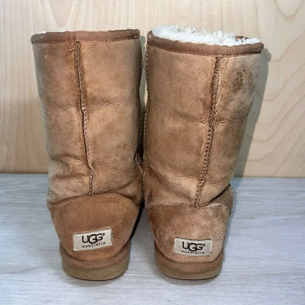 UGG brand classic