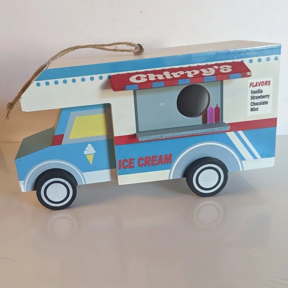 NWT Chirpy's Ice Cream Food Truck Bird House Michael's Ashland Summer Garden RWB