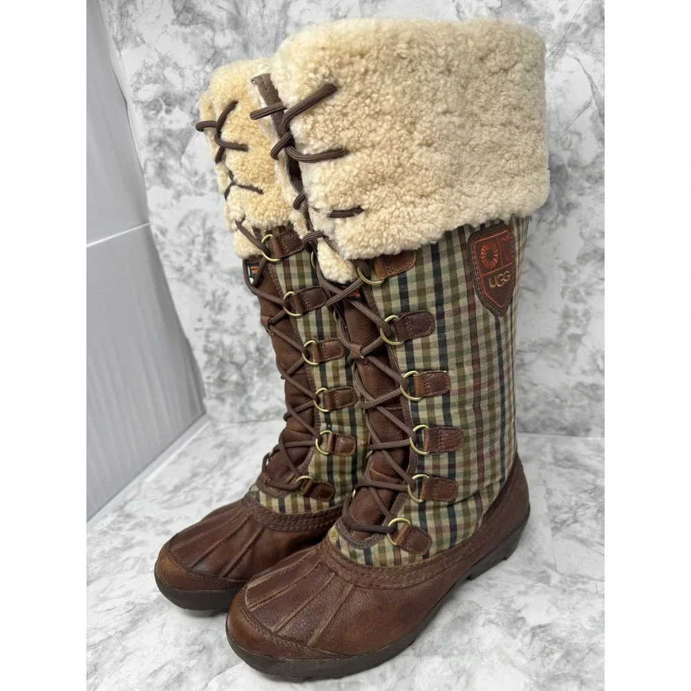 UGG adirondack tall