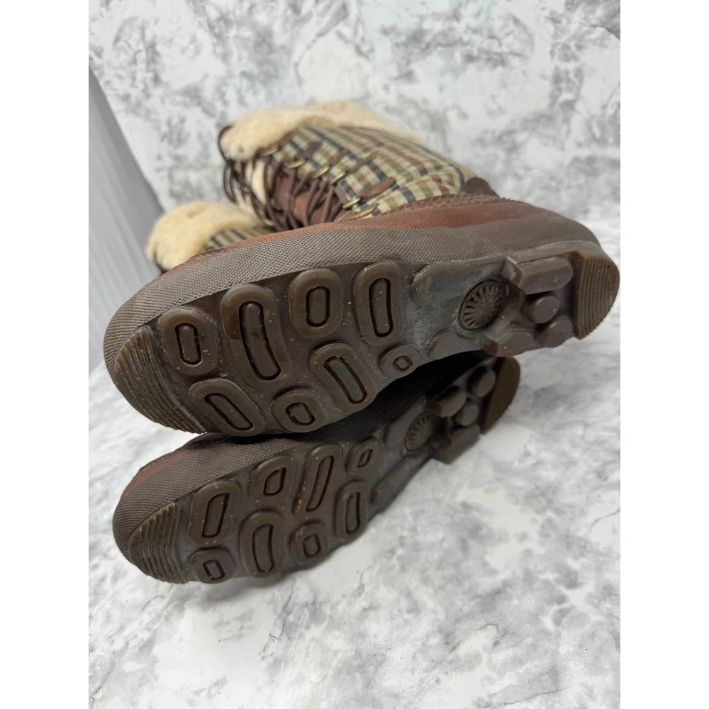 UGG adirondack tall