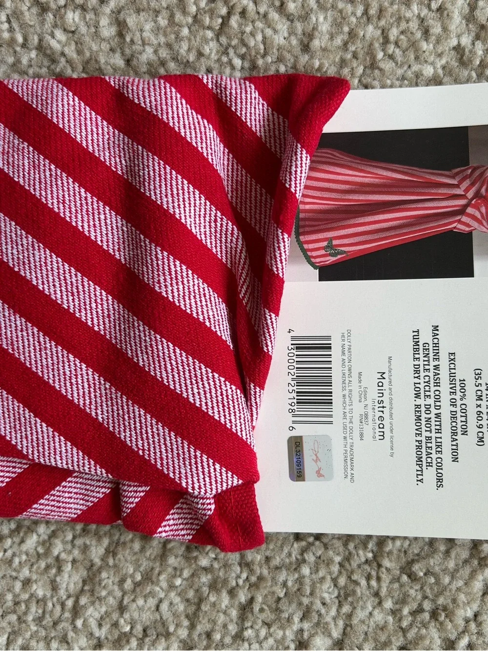 NWT Dolly Parton | Fridge Towel