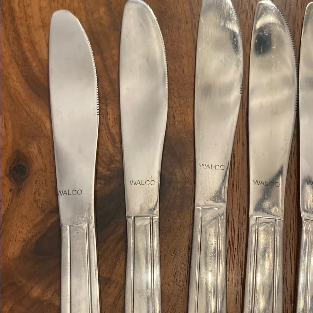 Walco 18-0 Stainless Steel Silver Butter Knives Set of 12 Silverware Flatware