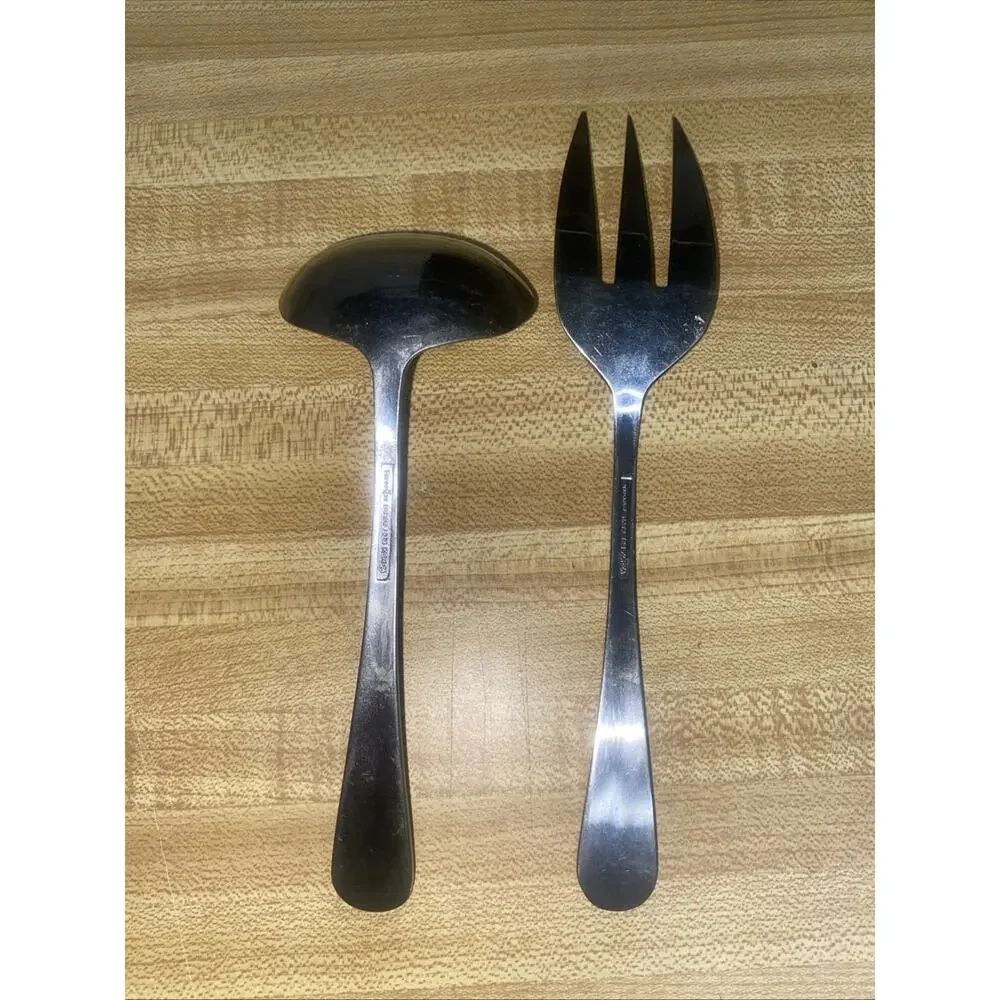 Oneida set silver