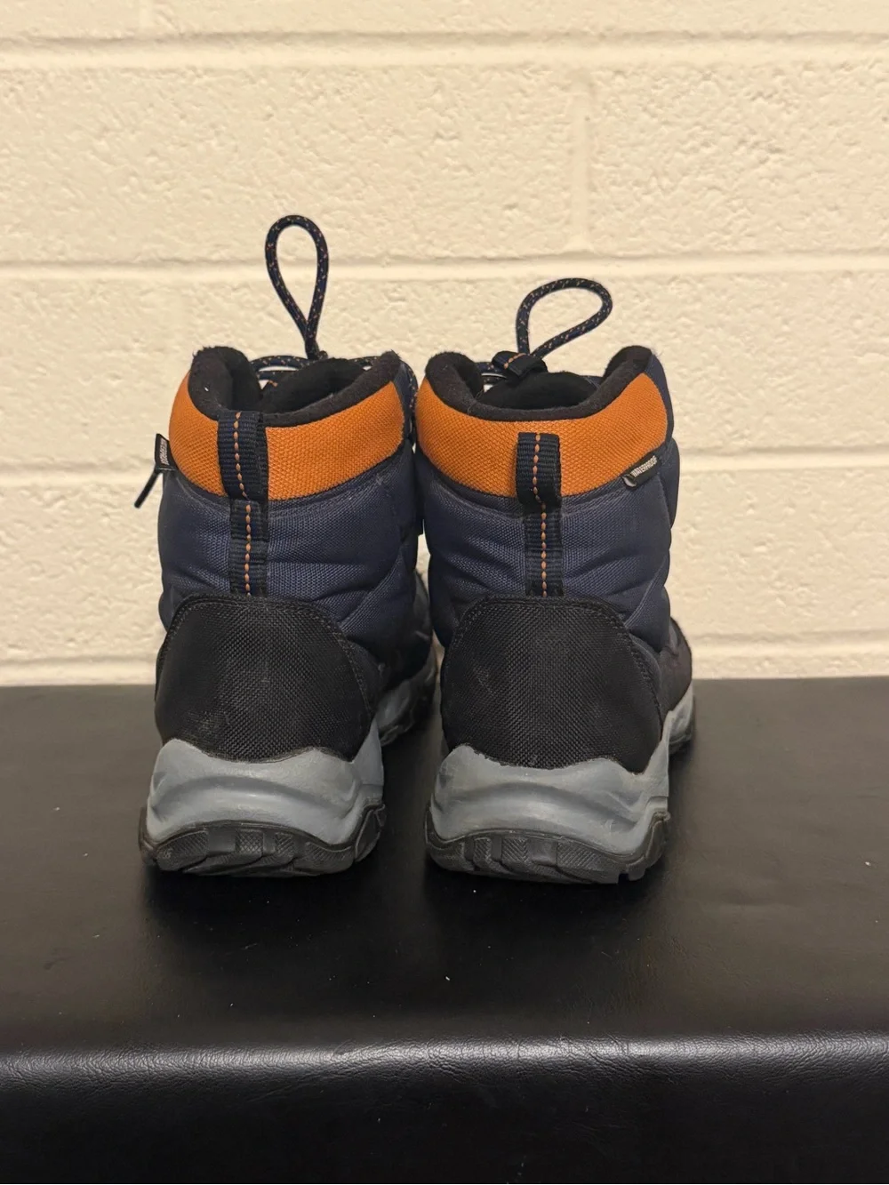 Columbia sole boots rubber