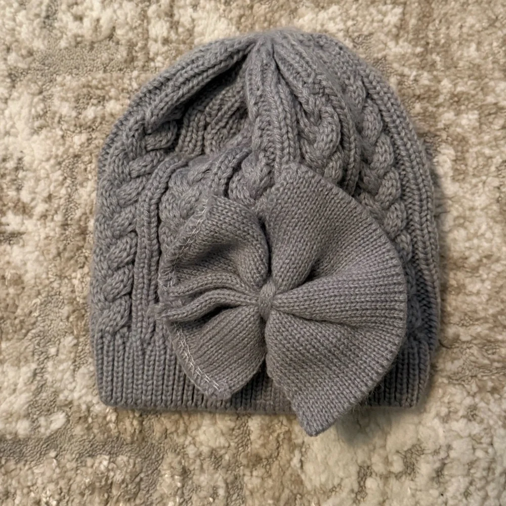 Cozy Kids Cable Knit Beanie with Bow OS Baby