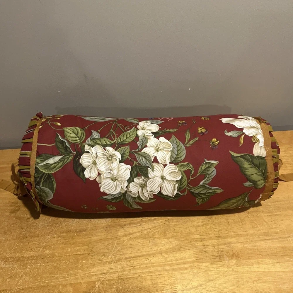 Waverly Williamsburg Garden Room Floral‎ Red Lumbar Pillow Tie Ends 22
