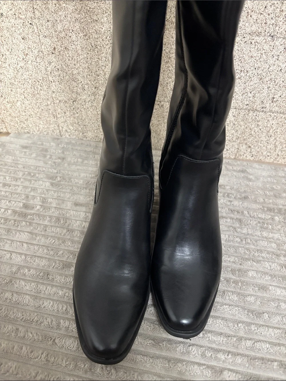 FRYE AND CO. tall black