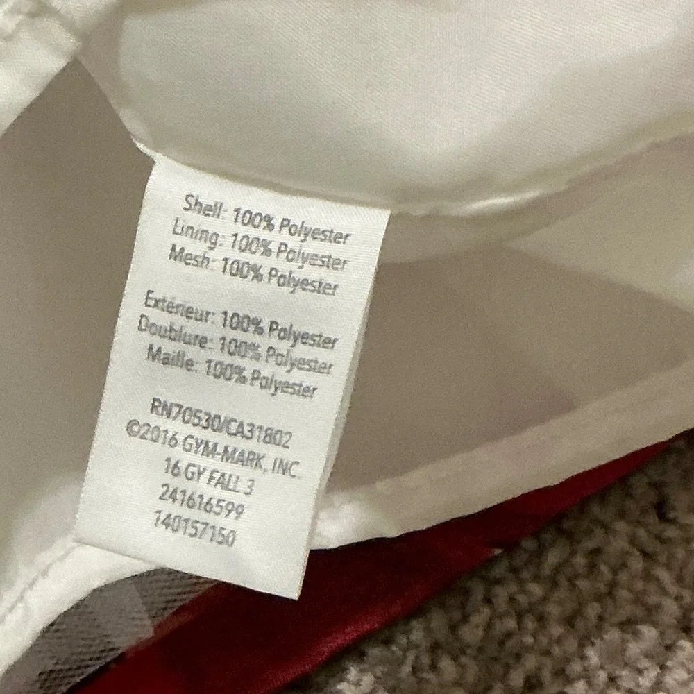 Gymboree features sash