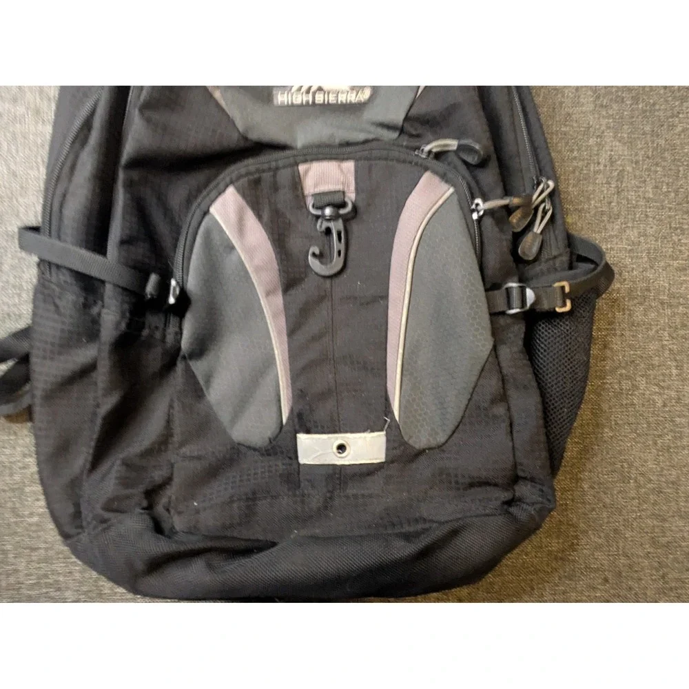 High Sierra Backpack Black Gray Suspension Strap System School Book Bag Hiking