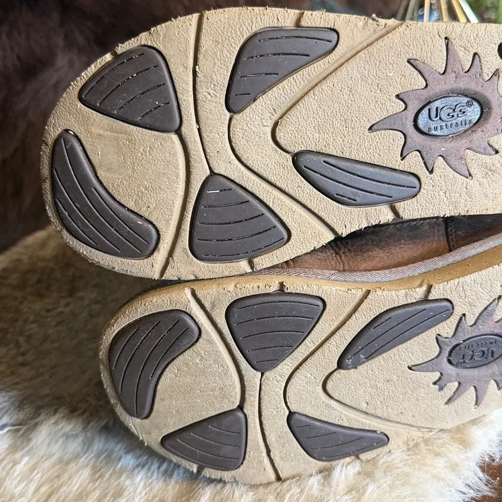 UGG classic mid