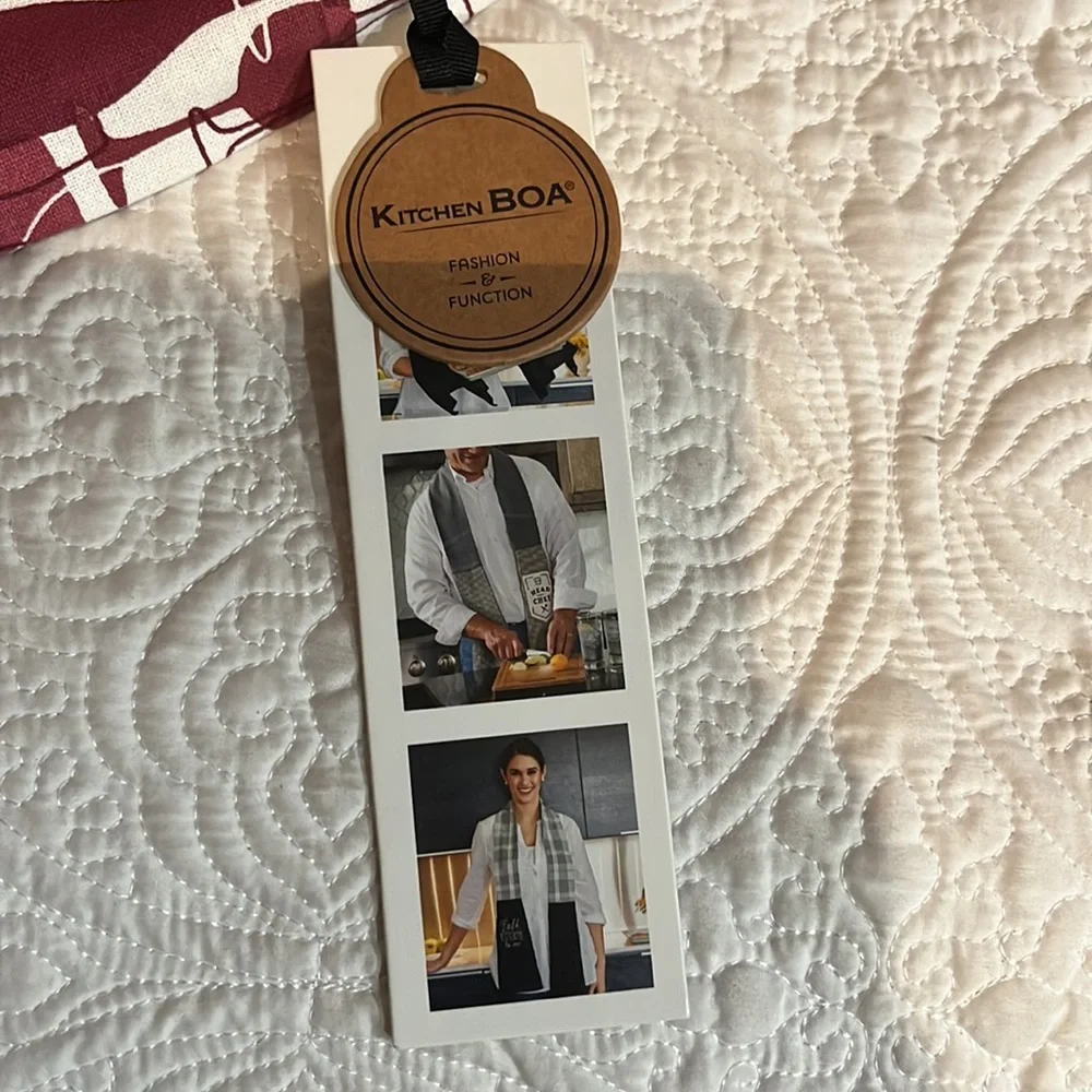 Demdaco kitchen boa