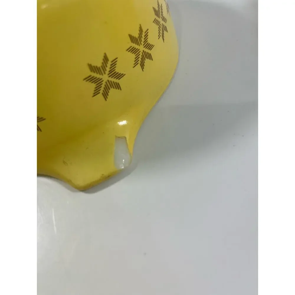 Pyrex vintage town
