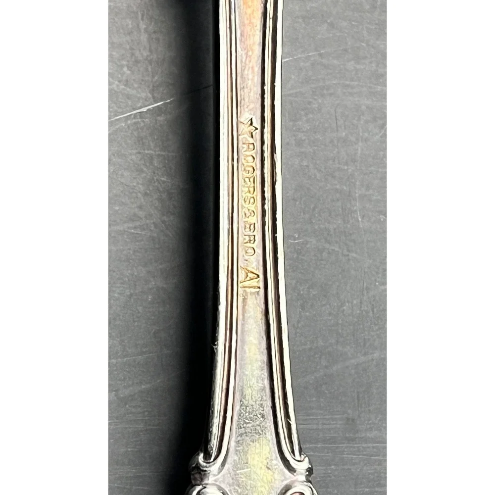 N/A receiving utensil intricate