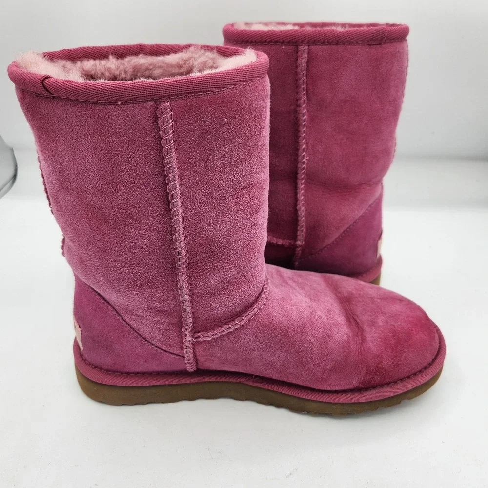 UGG australia classic