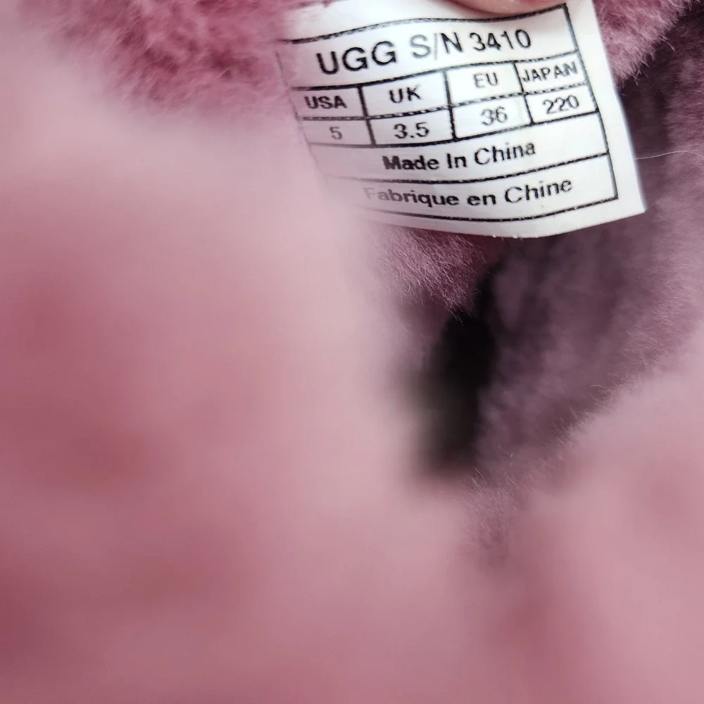 UGG australia classic