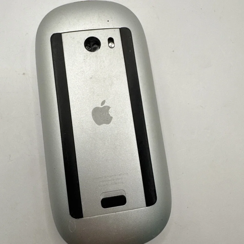 Apple Magic Mouse Wireless Bluetooth White A1657 Multi Touch