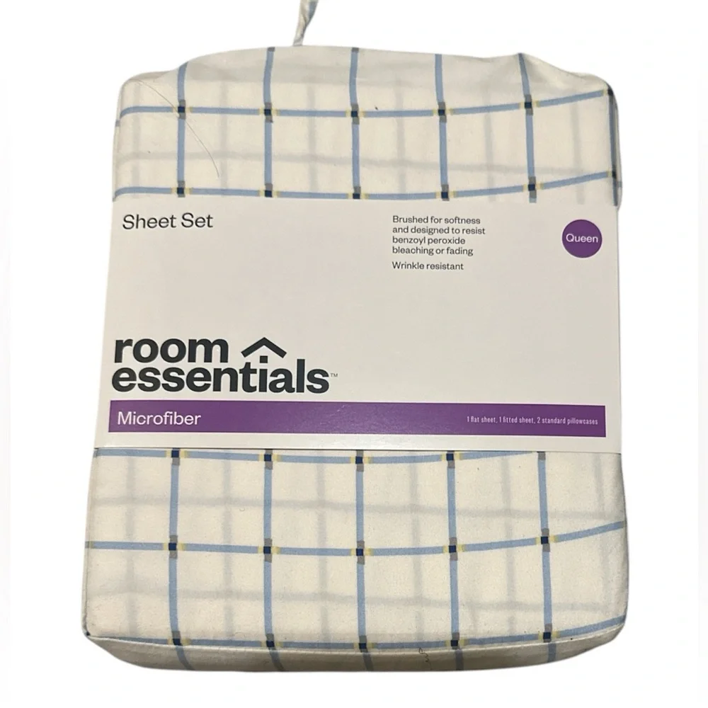 Room Essentials soft microfiber
