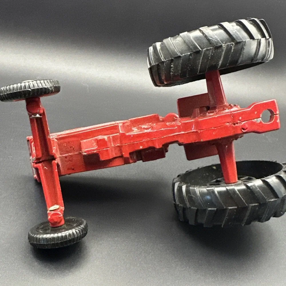 ERTL red girls