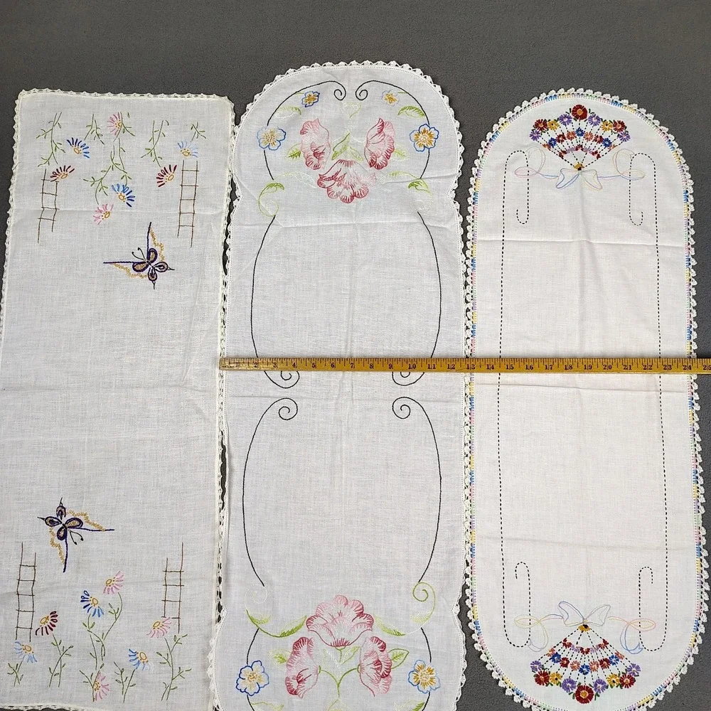 Vintage MCM Floral Table Runner Cloth Set (3) Various Small 36