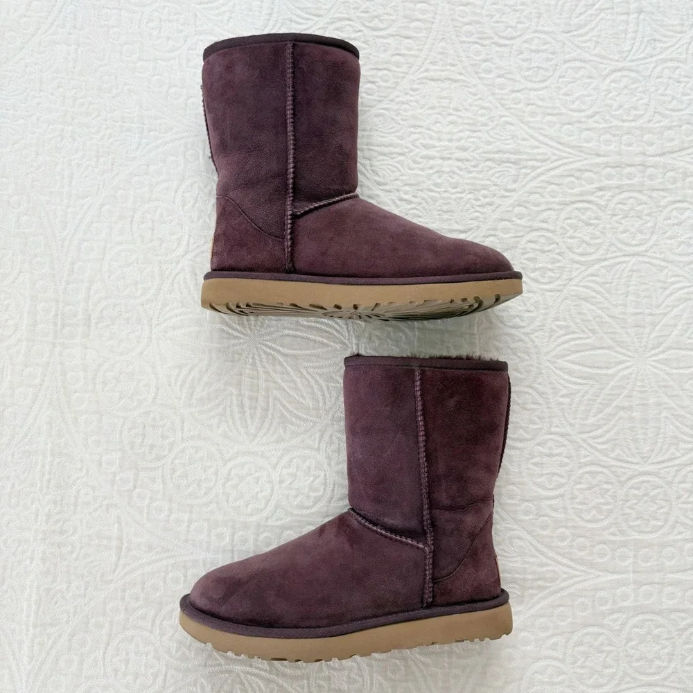 UGG Women's Classic Short II Shearling Boots,‎ Purple