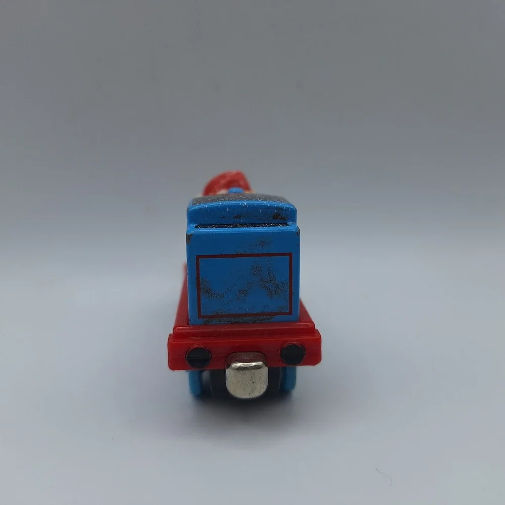 Thomas‎ the Tank Engine Holiday Thomas Train Small 2002 Santa Hat Diecast Toy