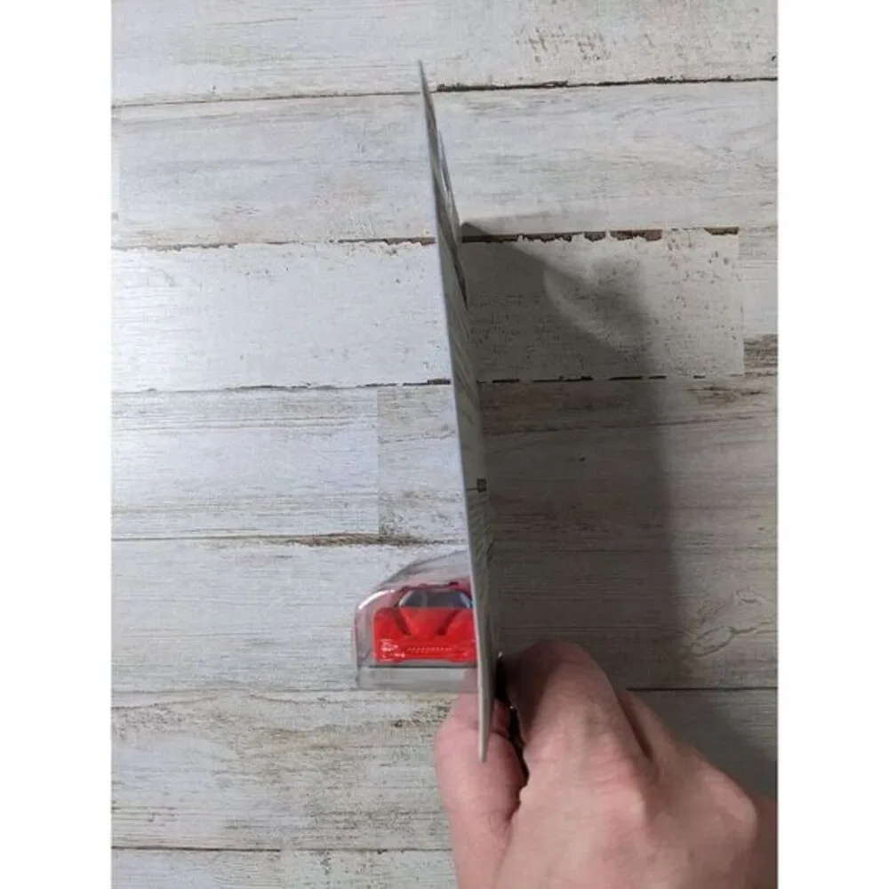 Hot Wheels see receive wheels