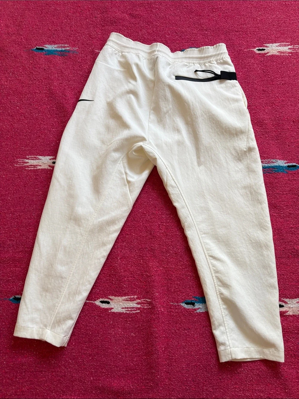 White Nike Sportswear Tech Pack Loose Crop Woven Pants size Medium
