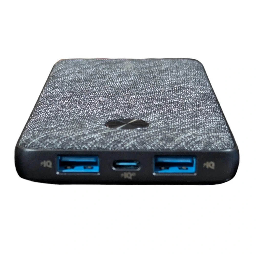 Anker **used please