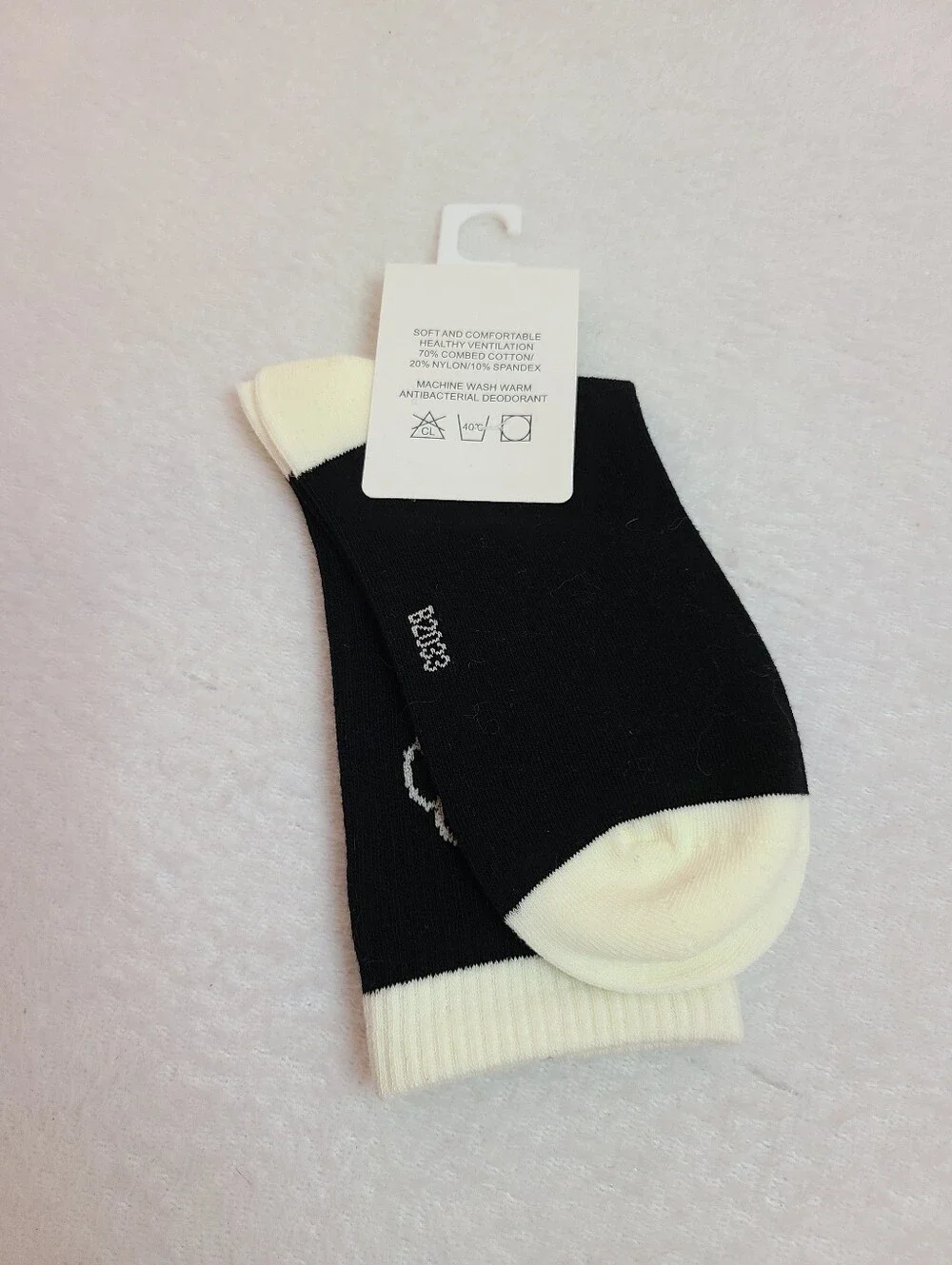 Cute Colorblock CC Flower Half Crew Socks Womens OS One Size