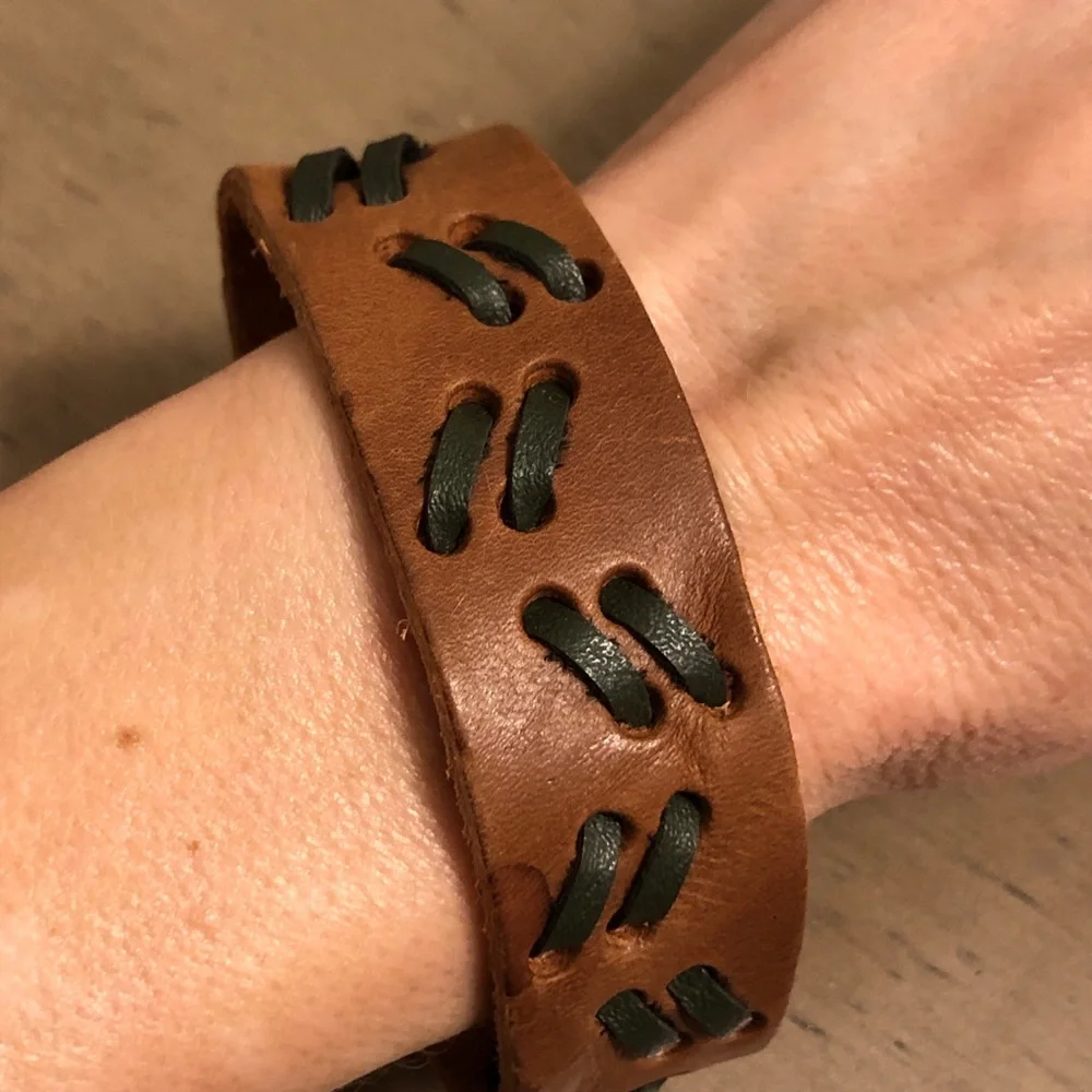 Men’s Jewelry - Brown Leather Bracelet with Black Accents
