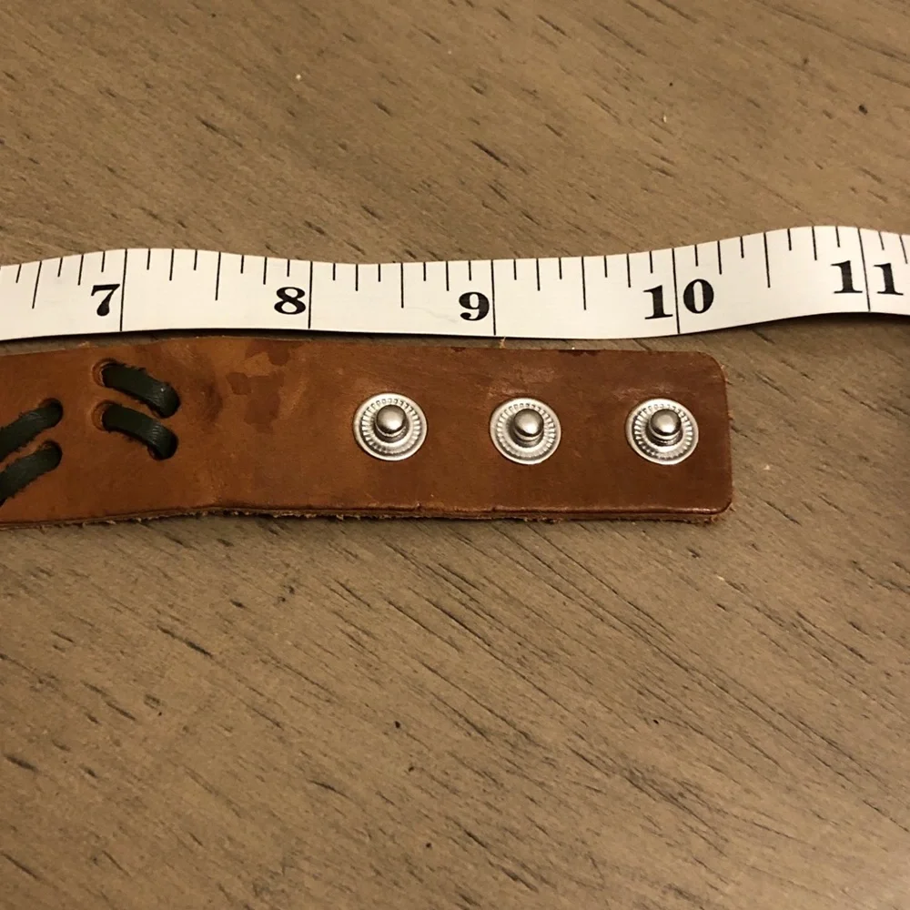 Men’s Jewelry - Brown Leather Bracelet with Black Accents