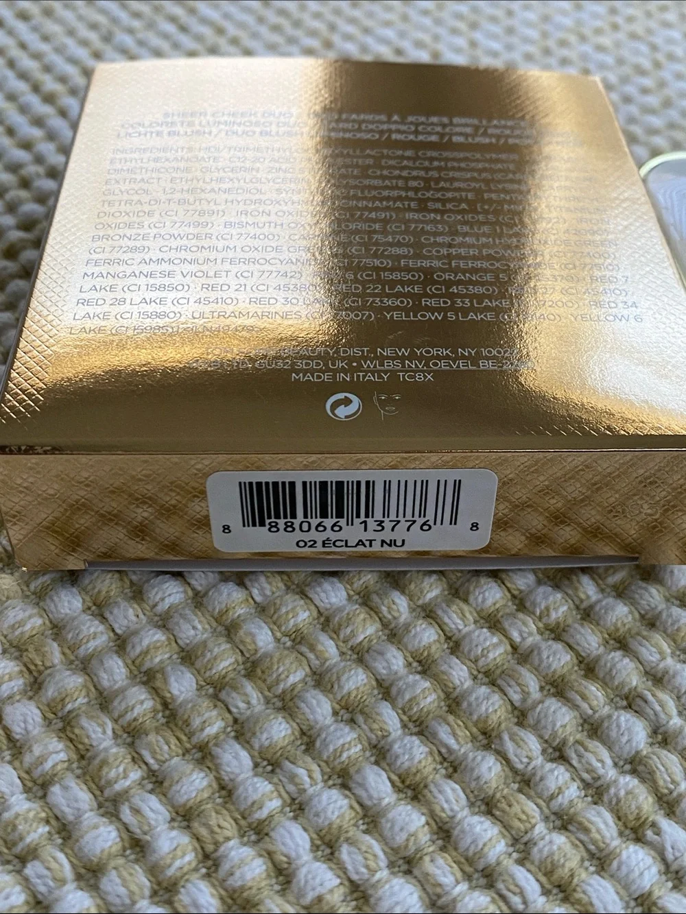 Tom Ford flush smooth adds