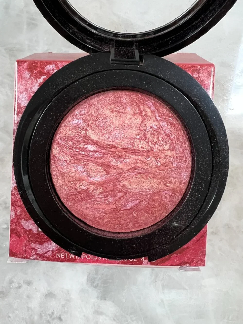 Laura Geller Marbleized Blush in Tropic Hues