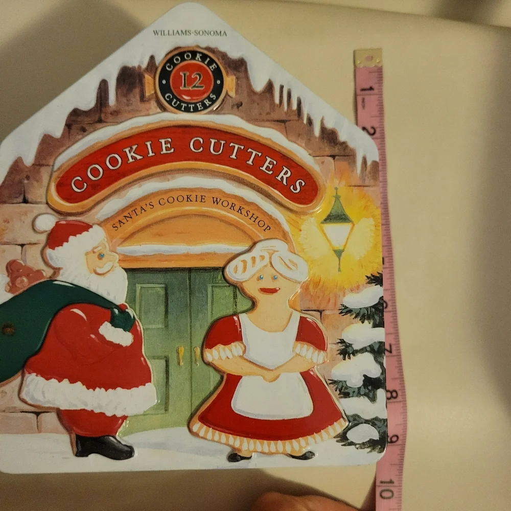 Williams Sonoma used cookie sleigh