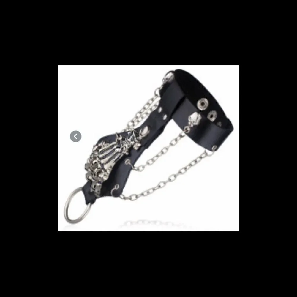 Unisex skeleton skull hand glove chain link leather with finger hold .