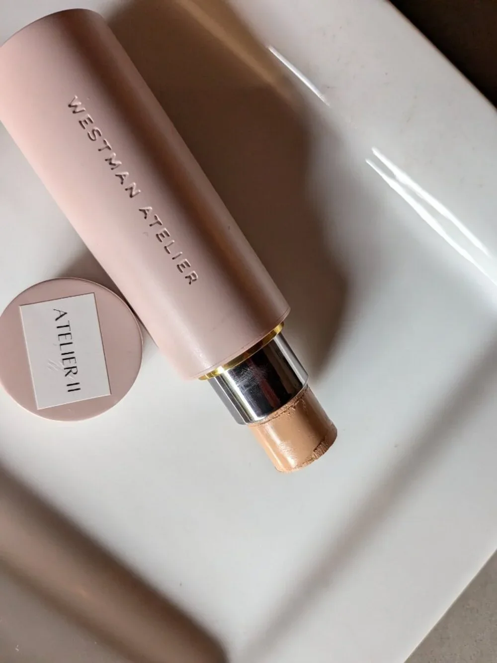 Westman Atelier skin calming