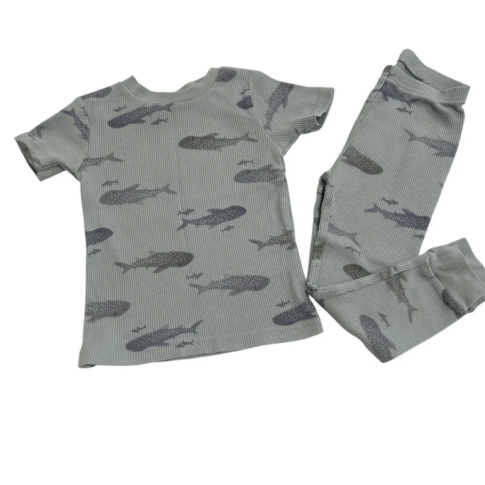 Carter's Gray Whale Print Pajama Set