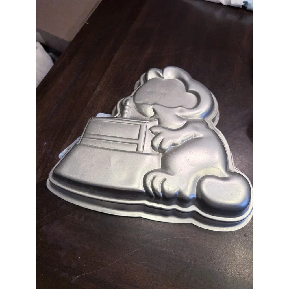 Wilton vintage garfield