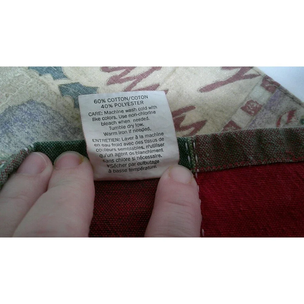 Christmas Table Cloth & Placemats 54