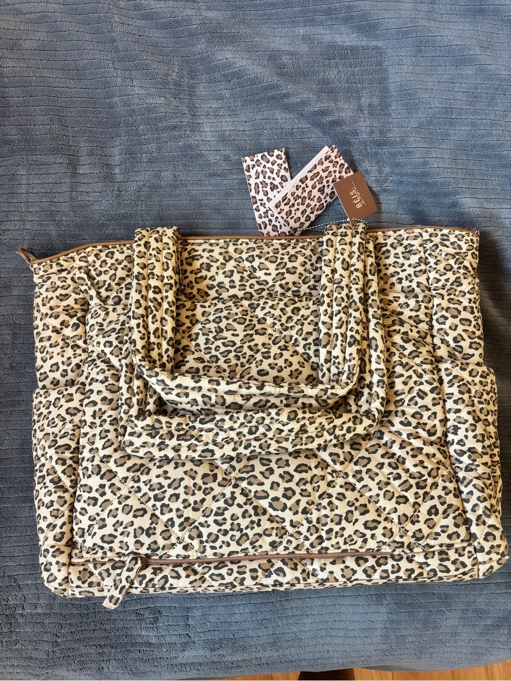 BEIS tote nwt diaper