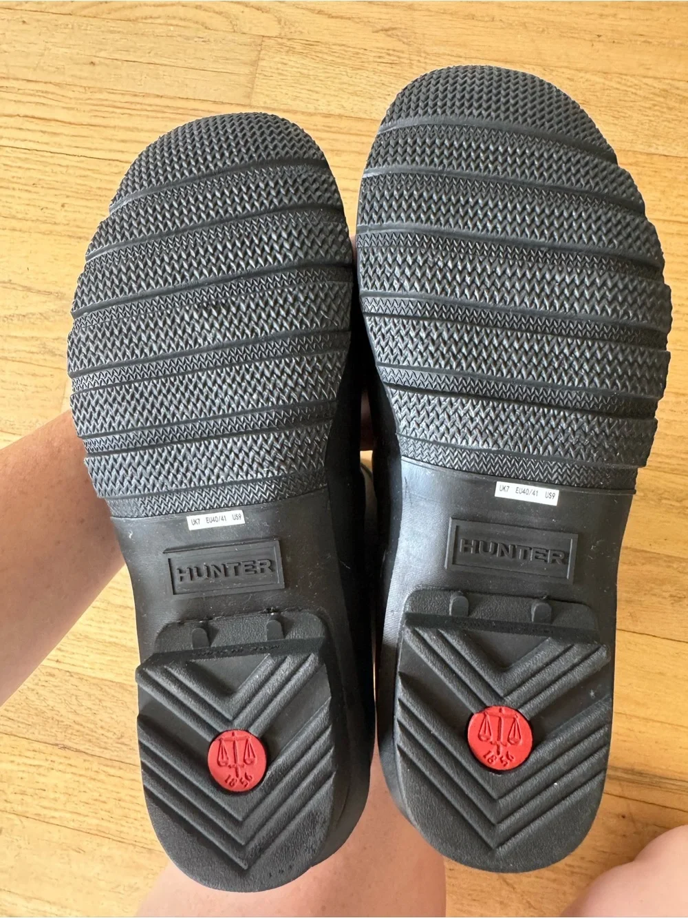 Hunter Women’s Original Short Rain Boot - Black size 9 (never worn outside)