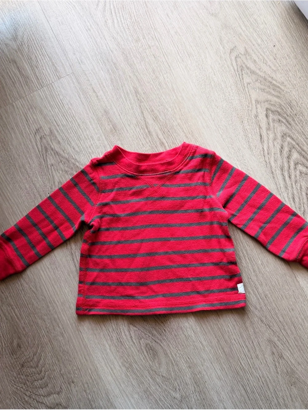 Carter’s Boys 9 Months Long Sleeve Top Set of 2 Red Cotton Shirts Baby Outfit