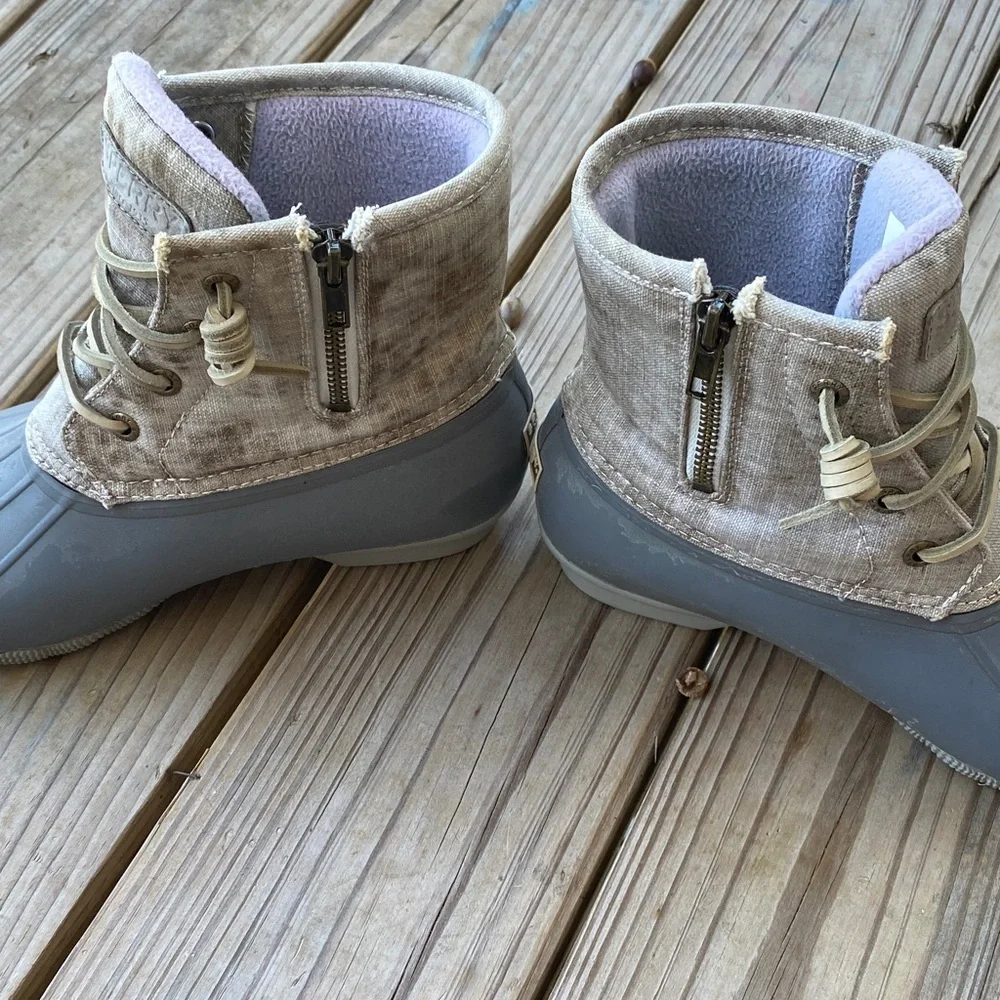 Sperry Women's Taupe Canvas & Gray Rubber Duck Boots